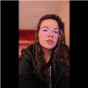 Tutora de clases online de materias como inglés, ética y filosofía para niños